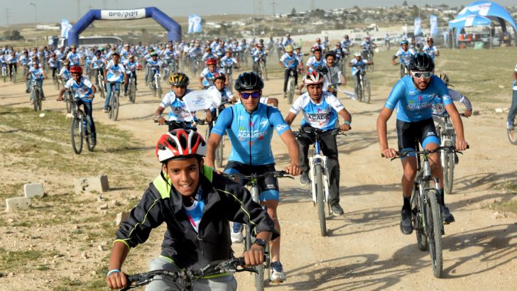הפנינג אופניים בפזורה הבדואית לקראת מרוץ ג'ירו דה איטליה(veloimages)