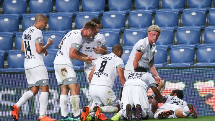 מכבי נתניה חוגגת