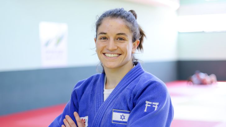 תמנע נלסון לוי