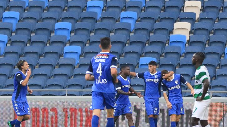 דוידוב וחבריו חוגגים