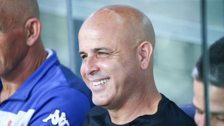 יוסי אבוקסיס