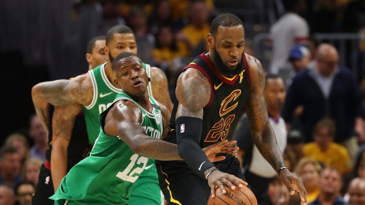 טרי רוזייר עם לברון ג'יימס