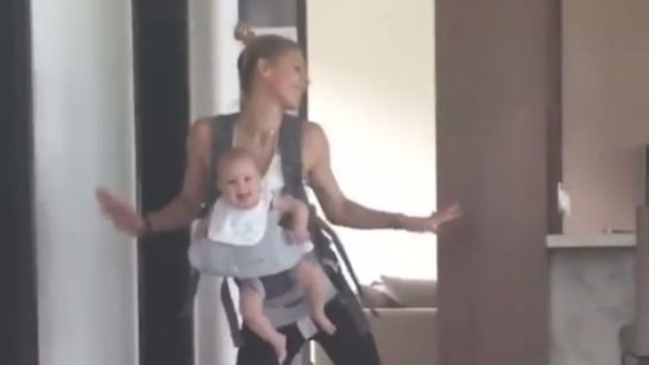 אנה קורניקובה