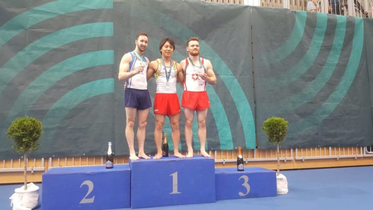 דולגופיאט על הפודיום