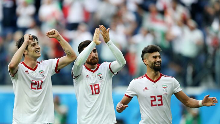 שחקני איראן חוגגים