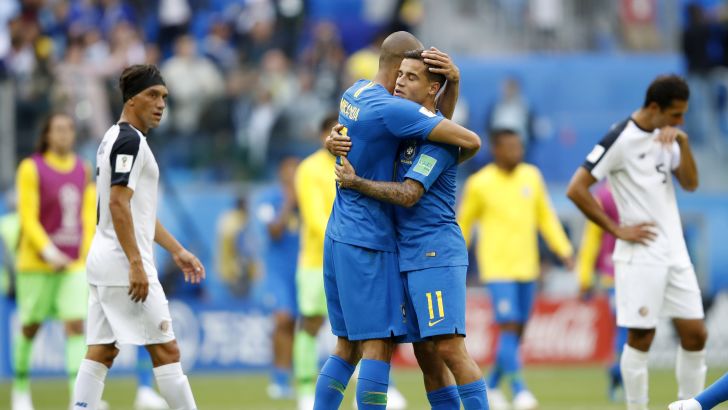 שחקני נבחרת ברזיל חוגגים