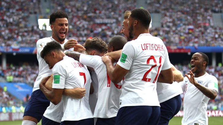 שחקני נבחרת אנגליה חוגגים