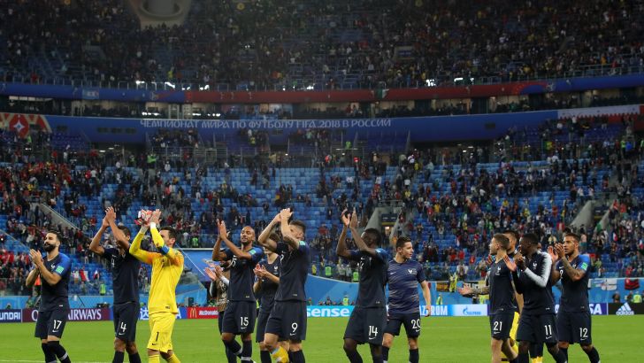 שחקני נבחרת צרפת חוגגים