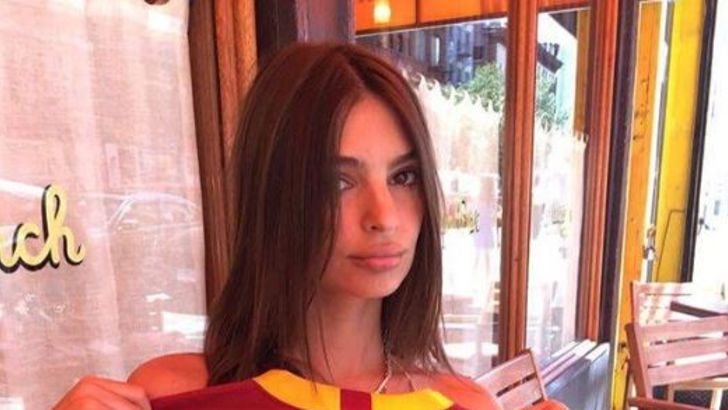 אמילי רטאייקאוסקי