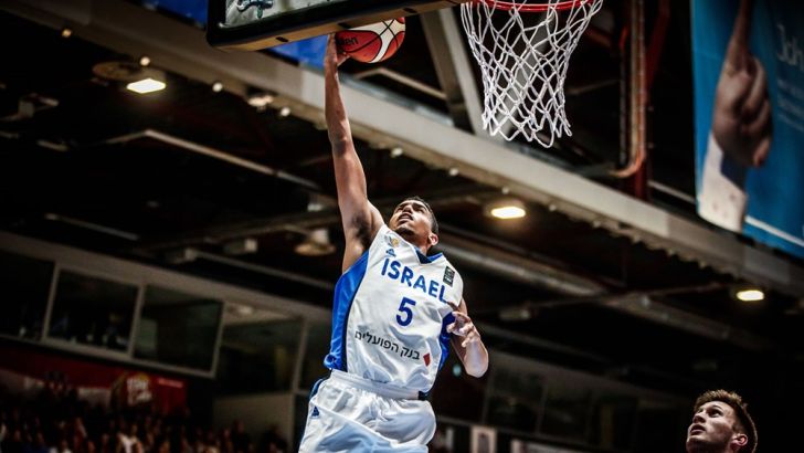 מייקל בריסקר