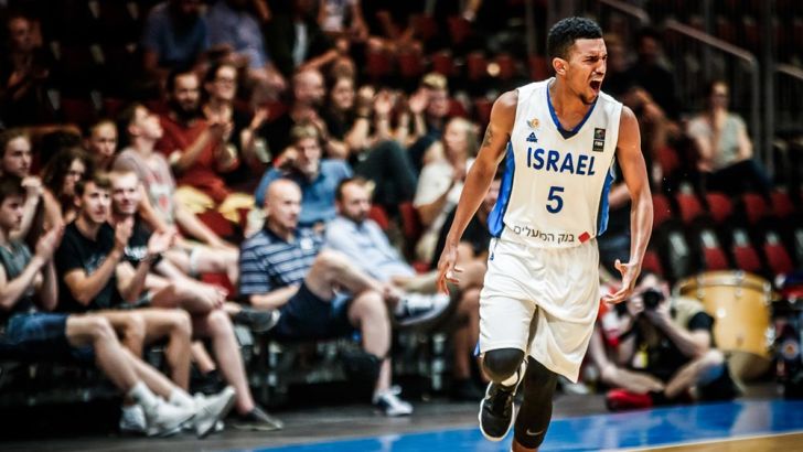 מייקל בריסקר