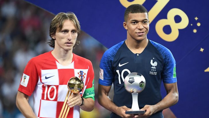 קיליאן אמבפה עם לוקה מודריץ'