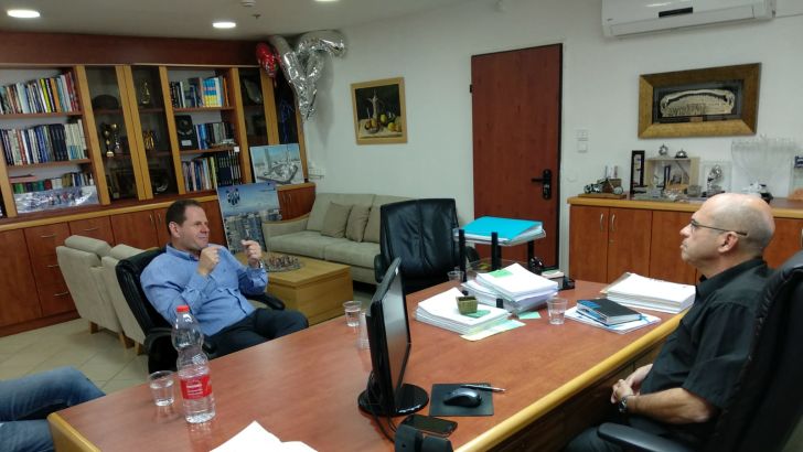 איציק ברוורמן