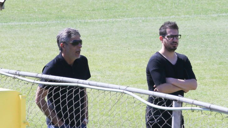 משה חוגג עם אלי אוחנה