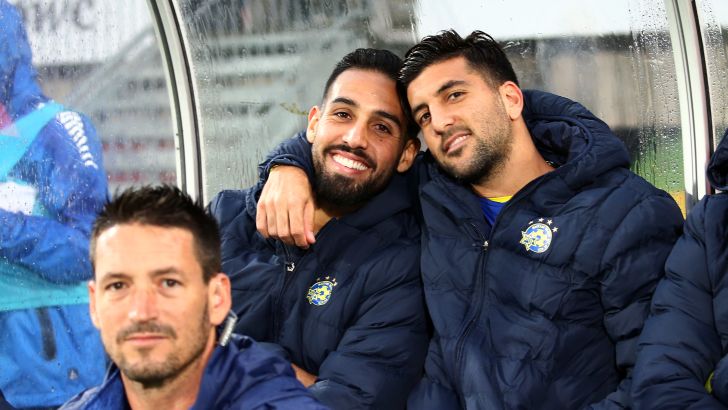 אבי ריקן עם אייל גולסה