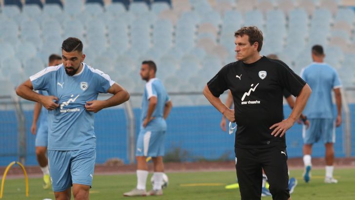 מואנס דאבור עם אנדי הרצוג