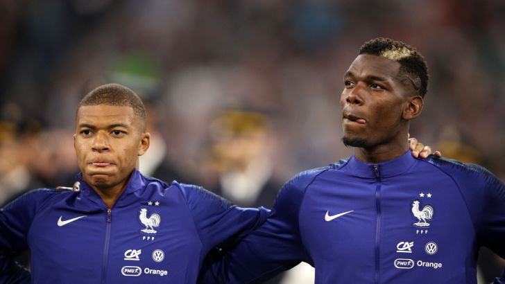 פול פוגבה עם קיליאן אמבפה