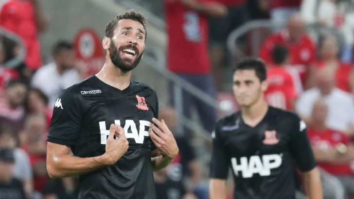 קרלוס קוויאר