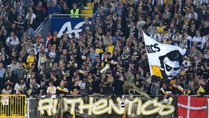 אוהדי לוקרן