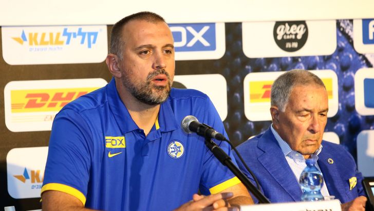 ניקולה וויצ'יץ' עם שמעון מזרחי