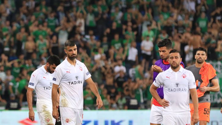 דיא סבע, עדן בן בסט