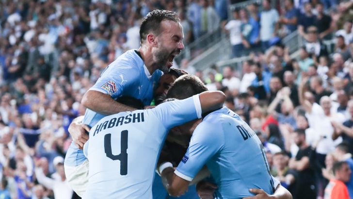 ביברס נאתכו