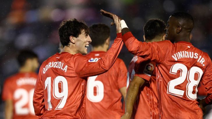 ויניסיוס ג'וניור, אלברו אודריוסולה