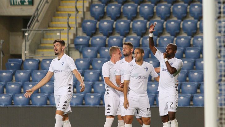 שחקני קריית שמונה חוגגים