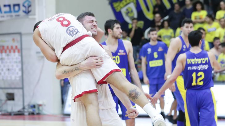 נתנאל ארצי, חואקין שוכמן