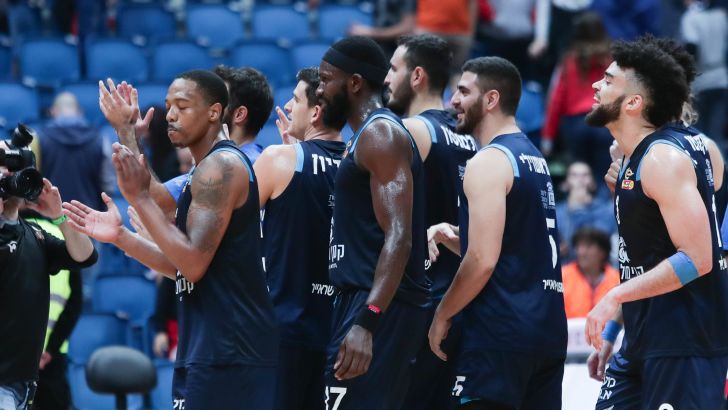 שחקני הפועל אילת