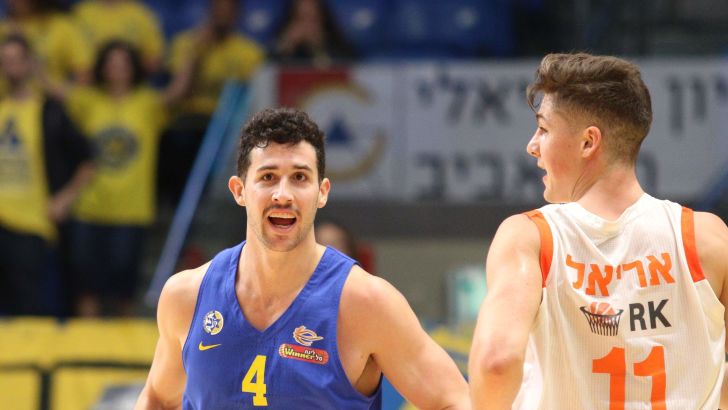 אנג'לו קלויארו