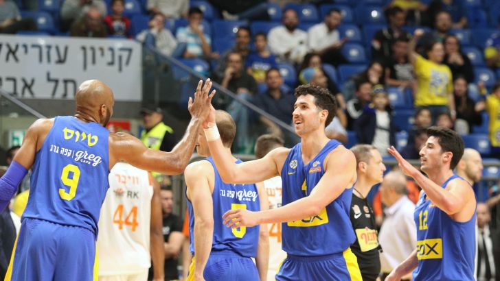 אנג'לו קלויארו