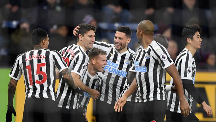 שחקני ניוקאסל חוגגים