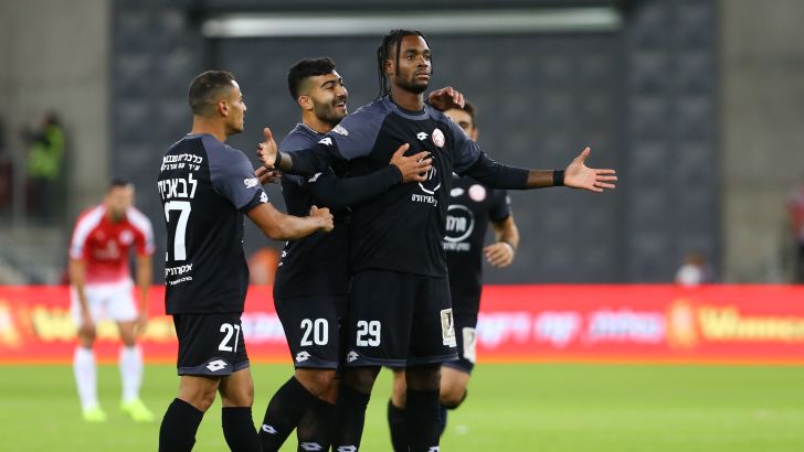 שחקני הפועל חדרה