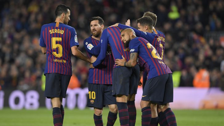 שחקני ברצלונה חוגגים