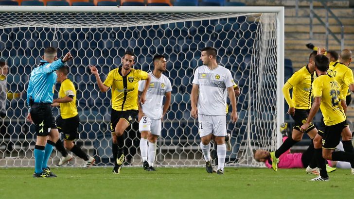 דן איינבינדר