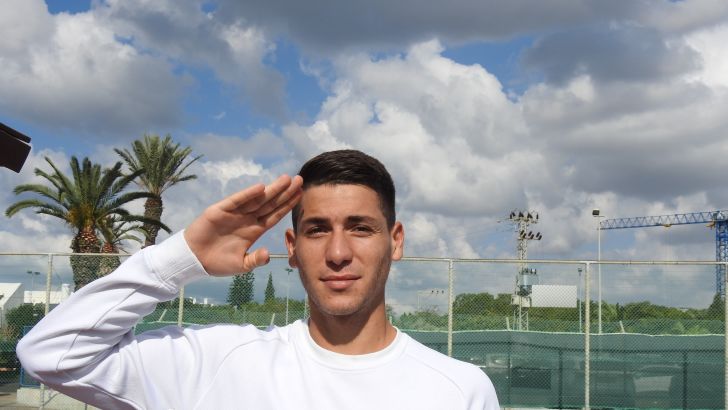 ישי עוליאל (באדיבות דייויד סקווד)