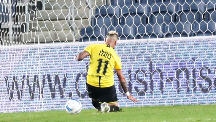 מאור בוזגלו