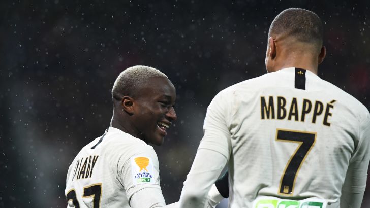 מוסא דיאבי עם קיליאן אמבפה