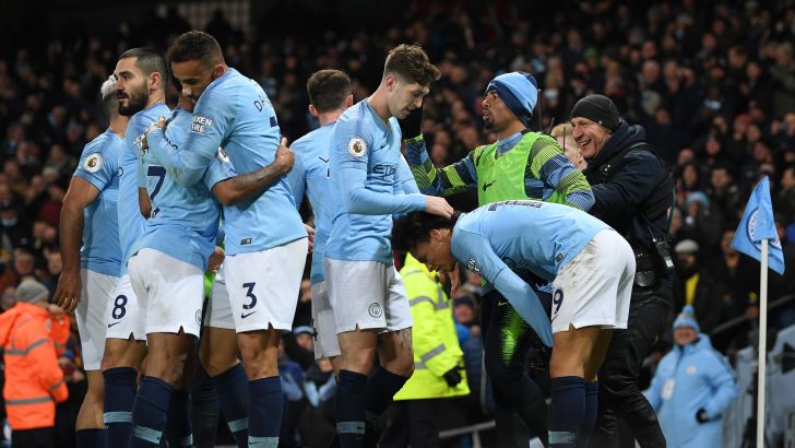 שחקני סיטי חוגגים