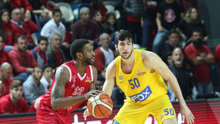 יובל זוסמן מול ג'רל מקניל