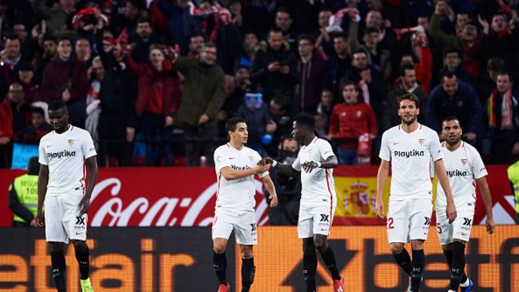 שחקני סביליה חוגגים