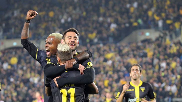 פלומיין, וארן, בוזגלו