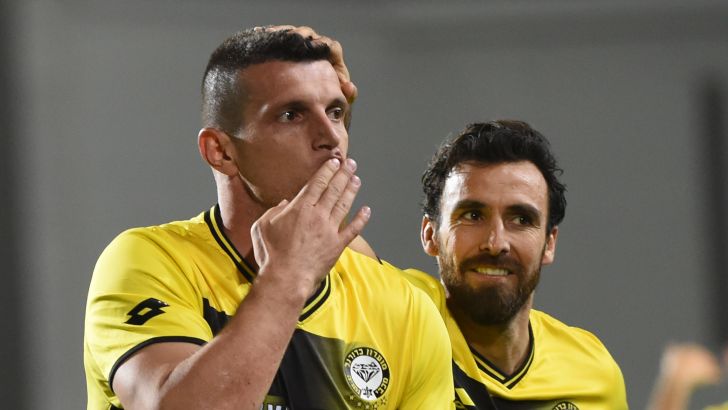 פאטוס בצ'יראי