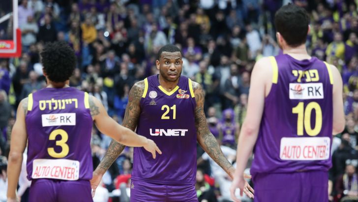 גיא פניני, שון ג'ונס, סקוטי ריינולדס