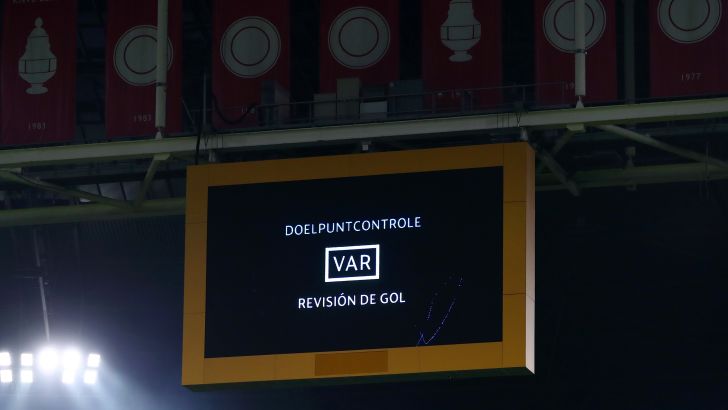 VAR