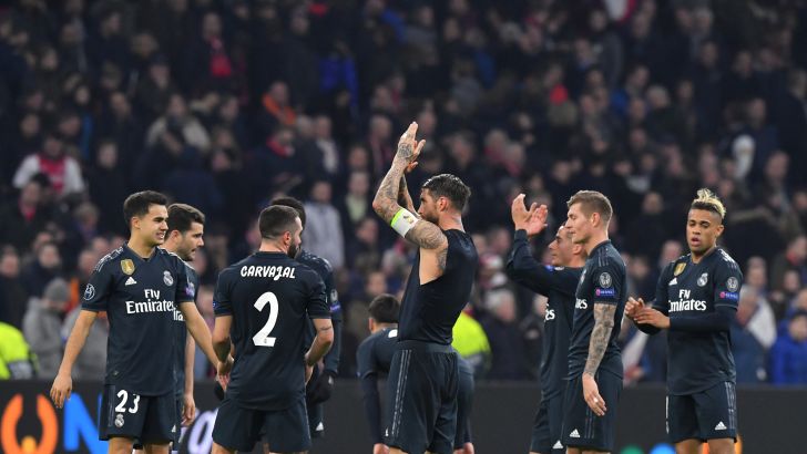 שחקני ריאל מדריד חוגגים