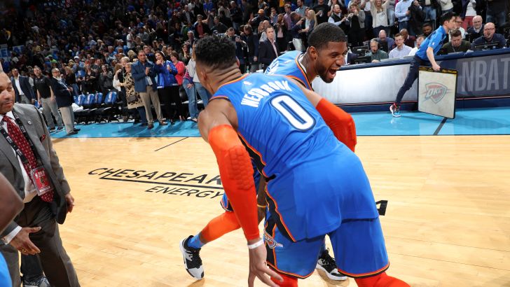 ראסל ווסטברוק עם פול ג'ורג'