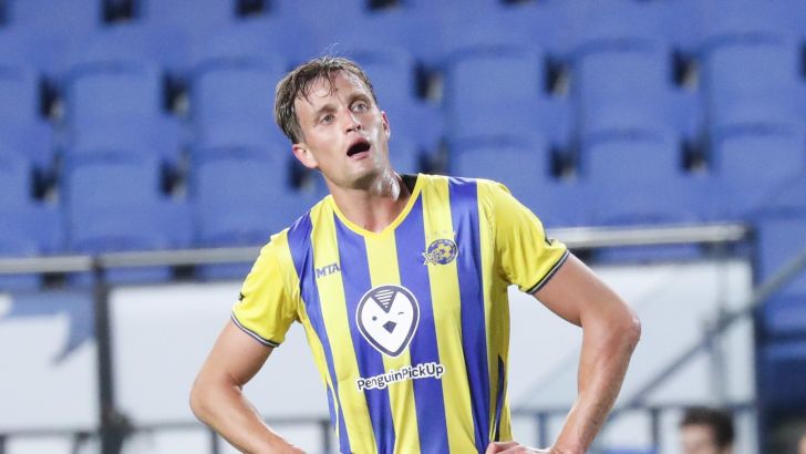 ארון שוינפלד