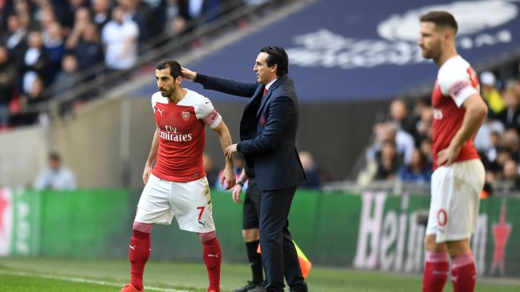 הנריק מחיטריאן אונאי אמרי